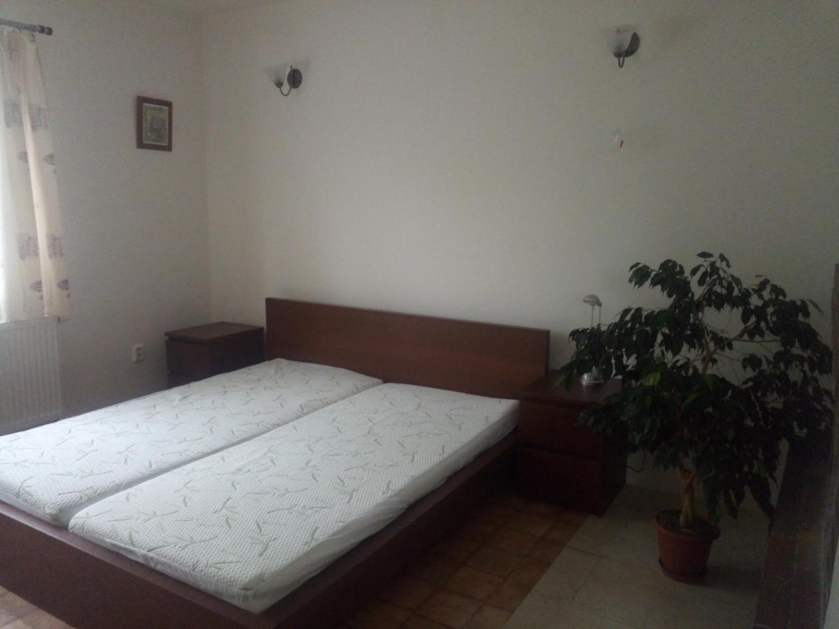 Apartmany Nad Parkem ลิโปวา ลาสเนีย ภายนอก รูปภาพ